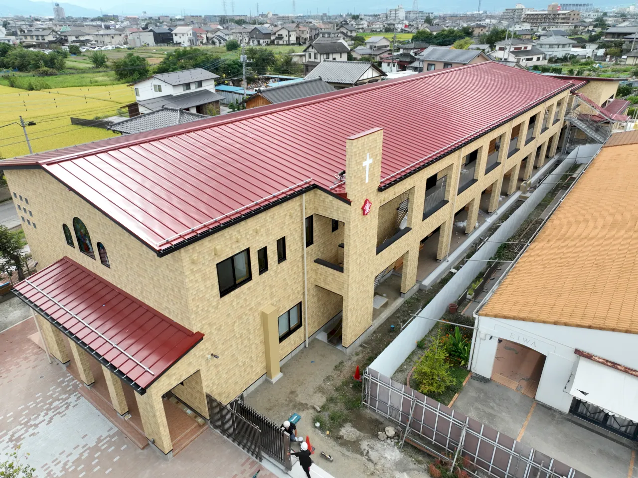 園舎-外観-6