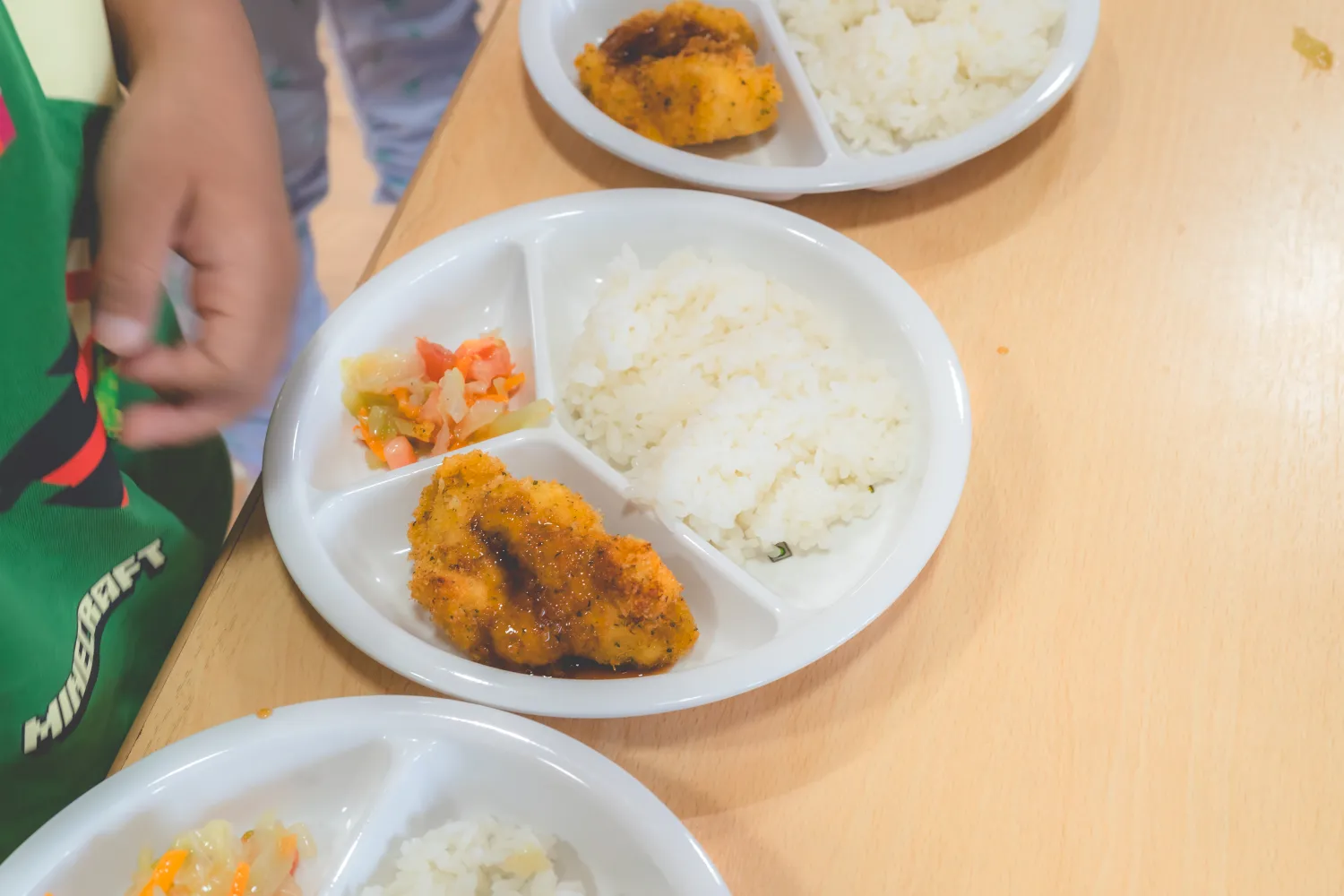 昼食